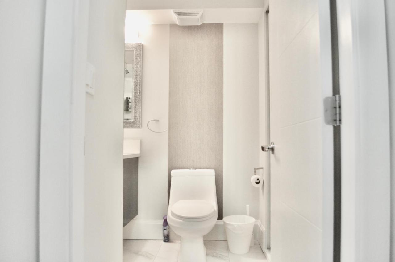 Stylish 1 Bedroom Suite In North Vancouver 10 Mins Ski Exterior photo